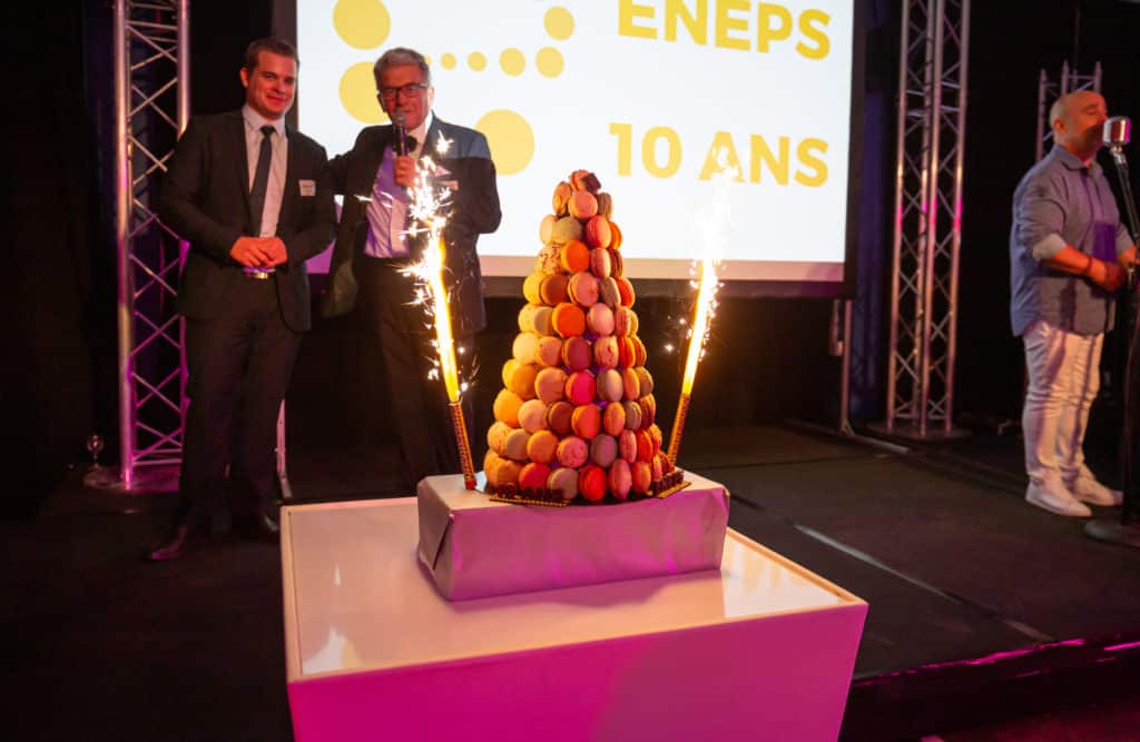 Anniversaire d'institution - 10 ans ENEPS - Pyramide macarons