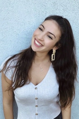 Luana-Sartre2 Luana-Sartre2
